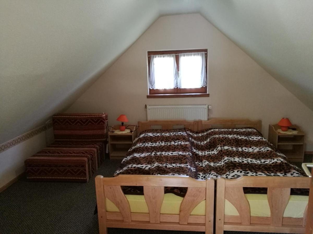 Gergely Vendeghaz Apartment Zirc Luaran gambar