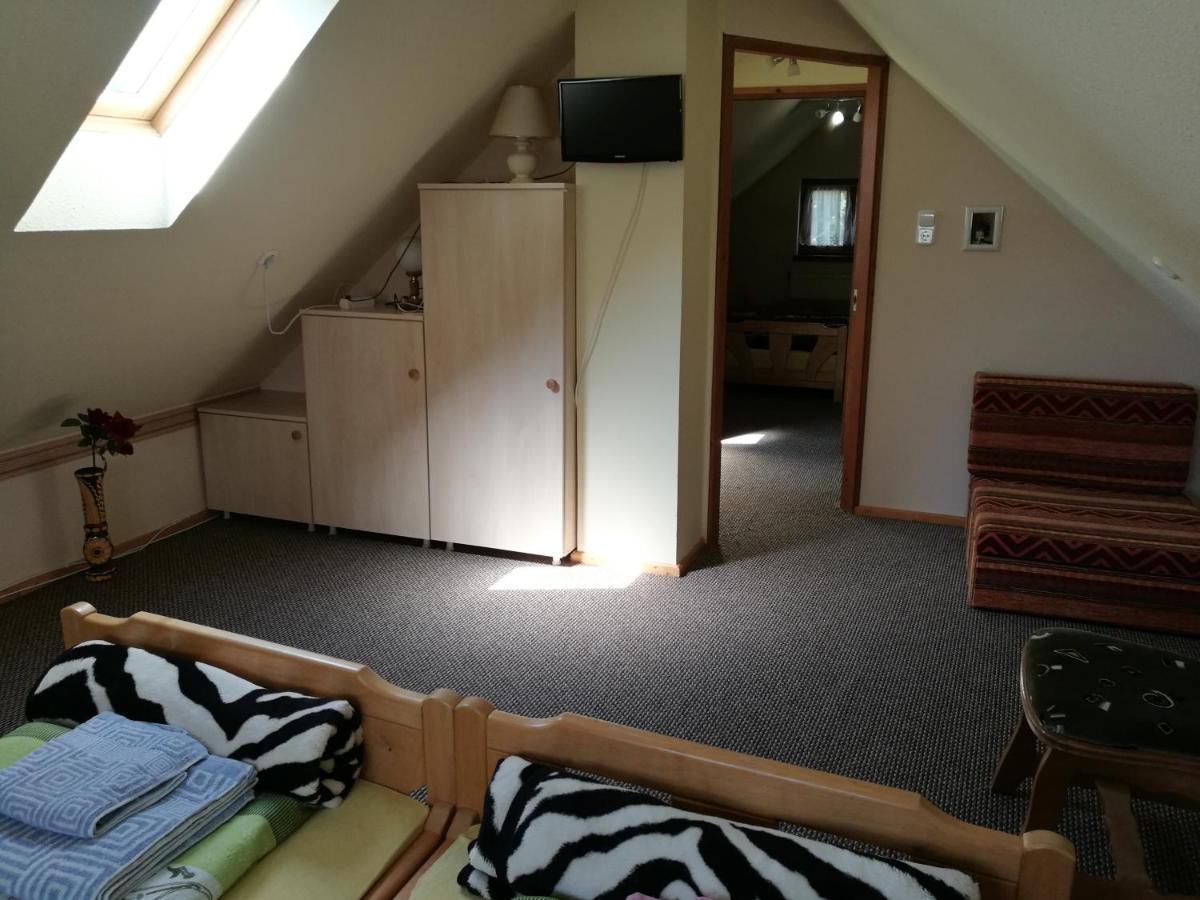 Gergely Vendeghaz Apartment Zirc Luaran gambar